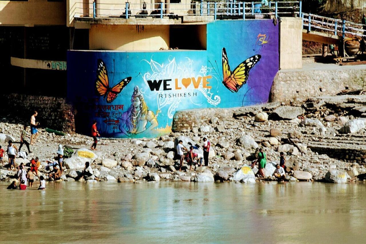 Skyard Rishikesh, Laxman Jhula Hostel Εξωτερικό φωτογραφία